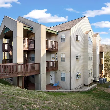 Walk-In, No Stairs Condo, Pets Welcome, 4 Mins To Silver Dollar City, 14 Mins To Ball Park Of America, Amazing Ozark Mountian Views Branson Exterior photo